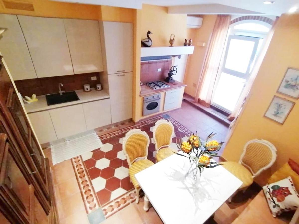 Luxury House Il Borgo Antico Apartment Casale Marittimo Bagian luar foto